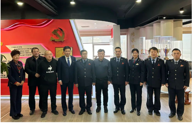 河東區(qū)稅務局領(lǐng)導率隊到永誠世佳走訪交流